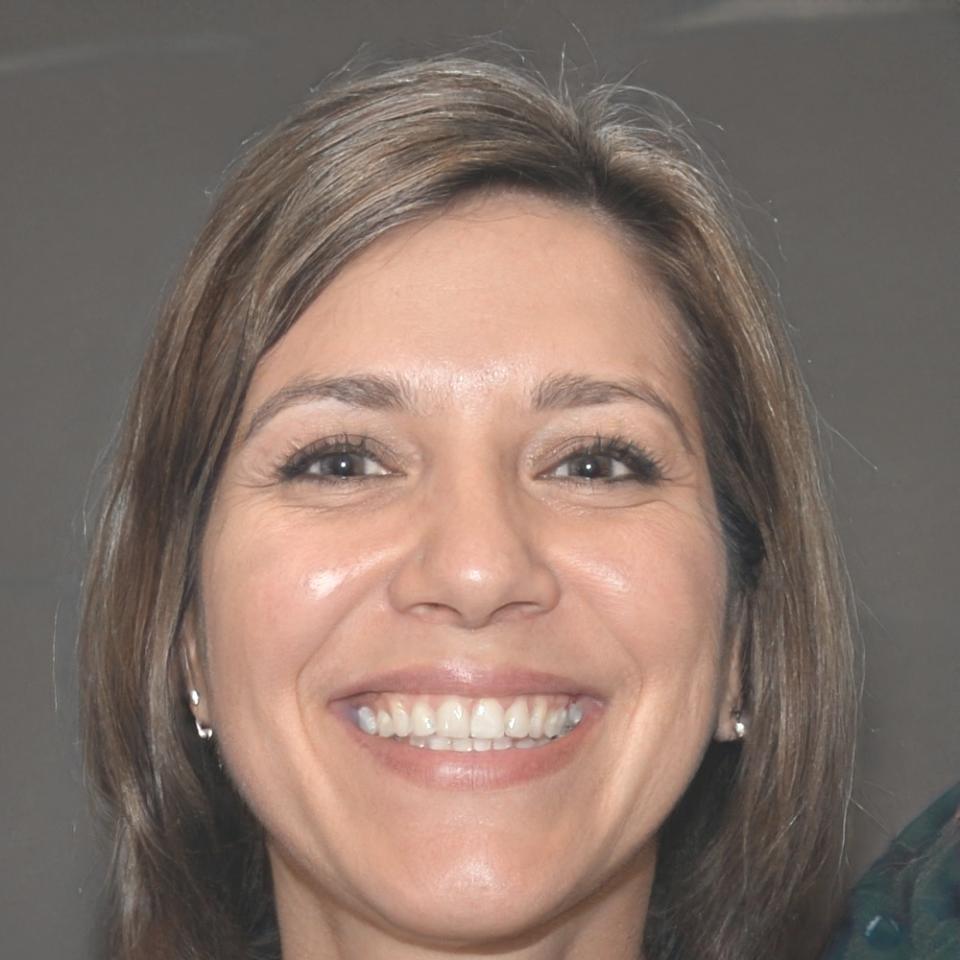 Emma Rodriguez - Investment Banking Specialist and Financial Educator